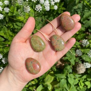 MERKABA Kette mit Unakit