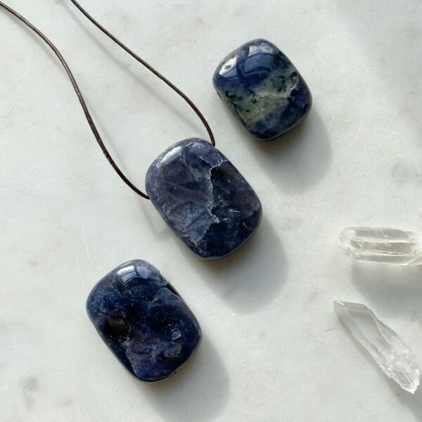 MERKABA Kette mit großem Iolith – Bild 2