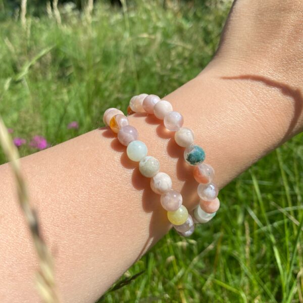 Kirschblüten Chalcedon Armband · 8mm