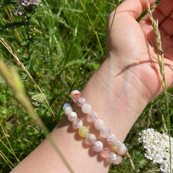 Kirschblüten Chalcedon Armband · 8mm – Bild 2