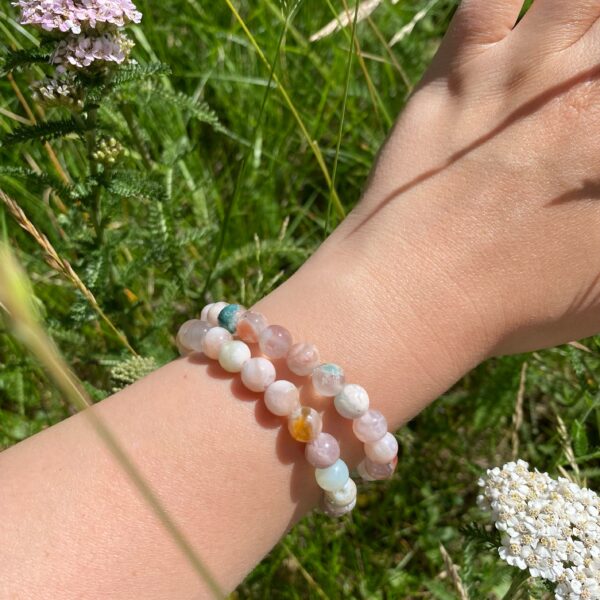 Kirschblüten Chalcedon Armband · 8mm – Bild 3