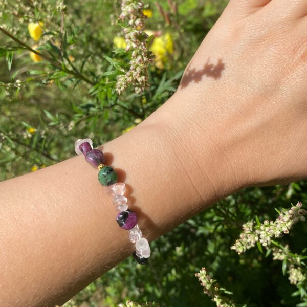 YIN & YANG Armband · Rubin in Zoisit · Rosenquarz – Bild 3