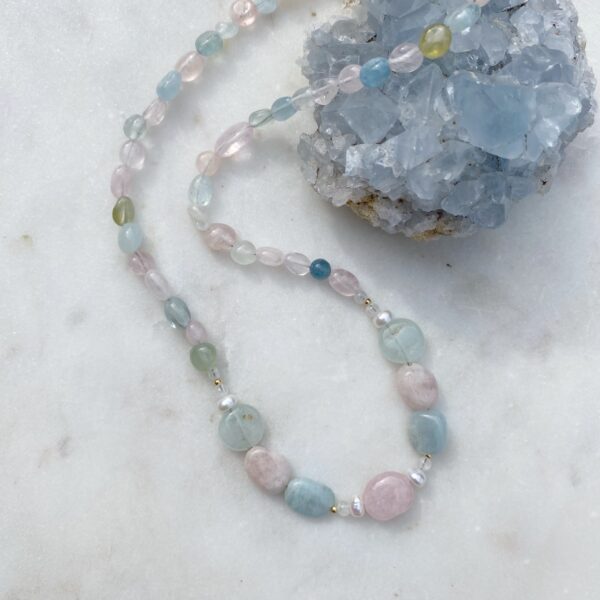 KRISTALLKLAR Aquamarin · Morganit · Perle – Bild 2