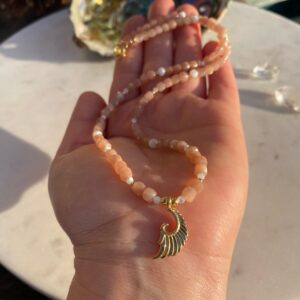 ENGELSFLÜGEL Mondstein • Perlmutt • vergoldet