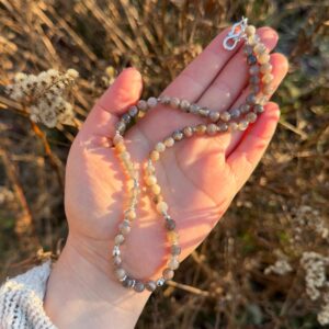 INNERE WAHRHEIT Schwarzer Mondstein • 925er Silber