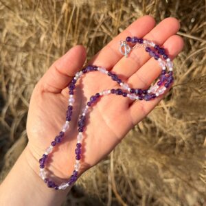 Zarte Kette mit Amethyst · Perlmutt