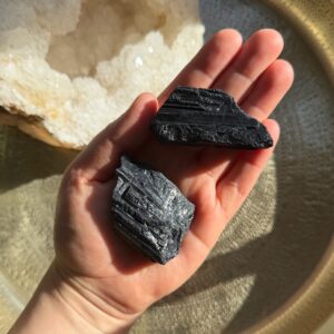 Schwarzer Turmalin • Naturkristall