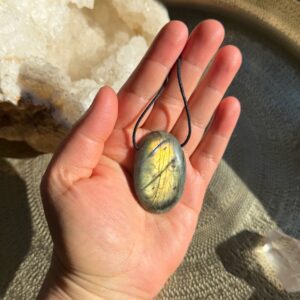 MERKABA Kette mit Labradorit · A+ Qualität · UNIKAT #8