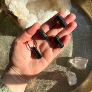 MERKABA Kette mit Turmalin Naturkristall • A+ Qualität