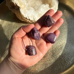 MERKABA Kette mit Rubin · A+ Qualität