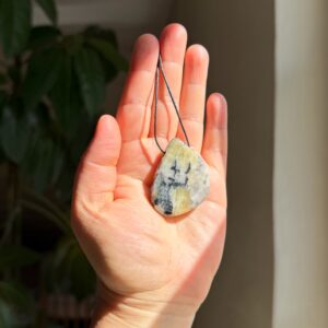 MERKABA Kette mit Pyknit (Topas aus dem Erzgebirge) · UNIKAT#5