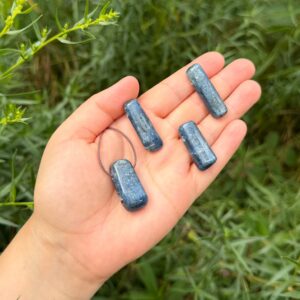 MERKABA Kette mit Kyanit • M